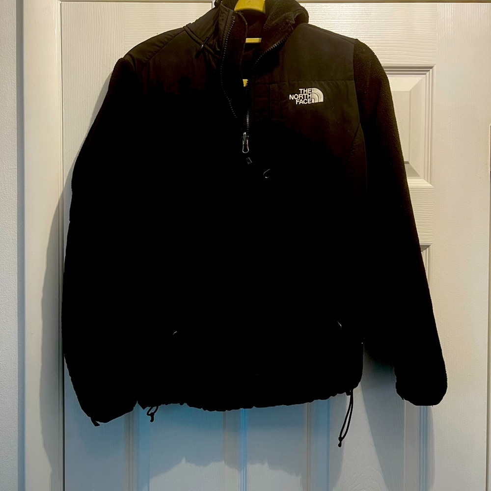 Black fleece north face with hood